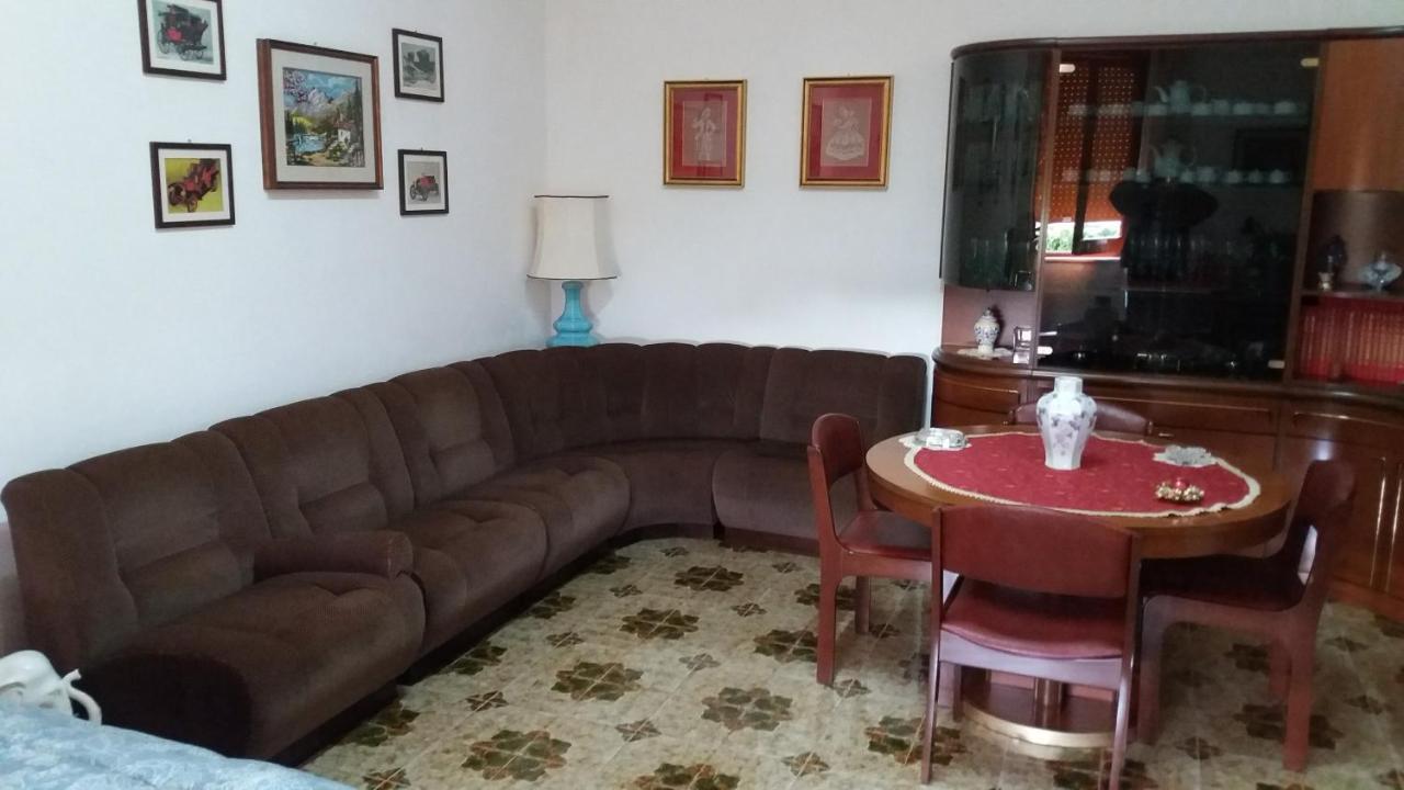 Гостевой дом Casa Bianca Da Giusy Бирджи-Векки Экстерьер фото